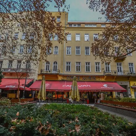 Art 6 Apartman * Budapest