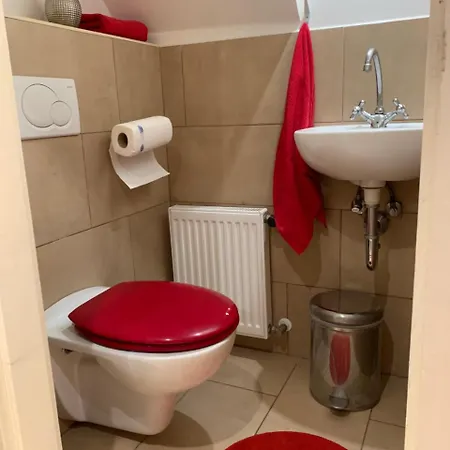 Art 6 Apartman Appartamento Budapest